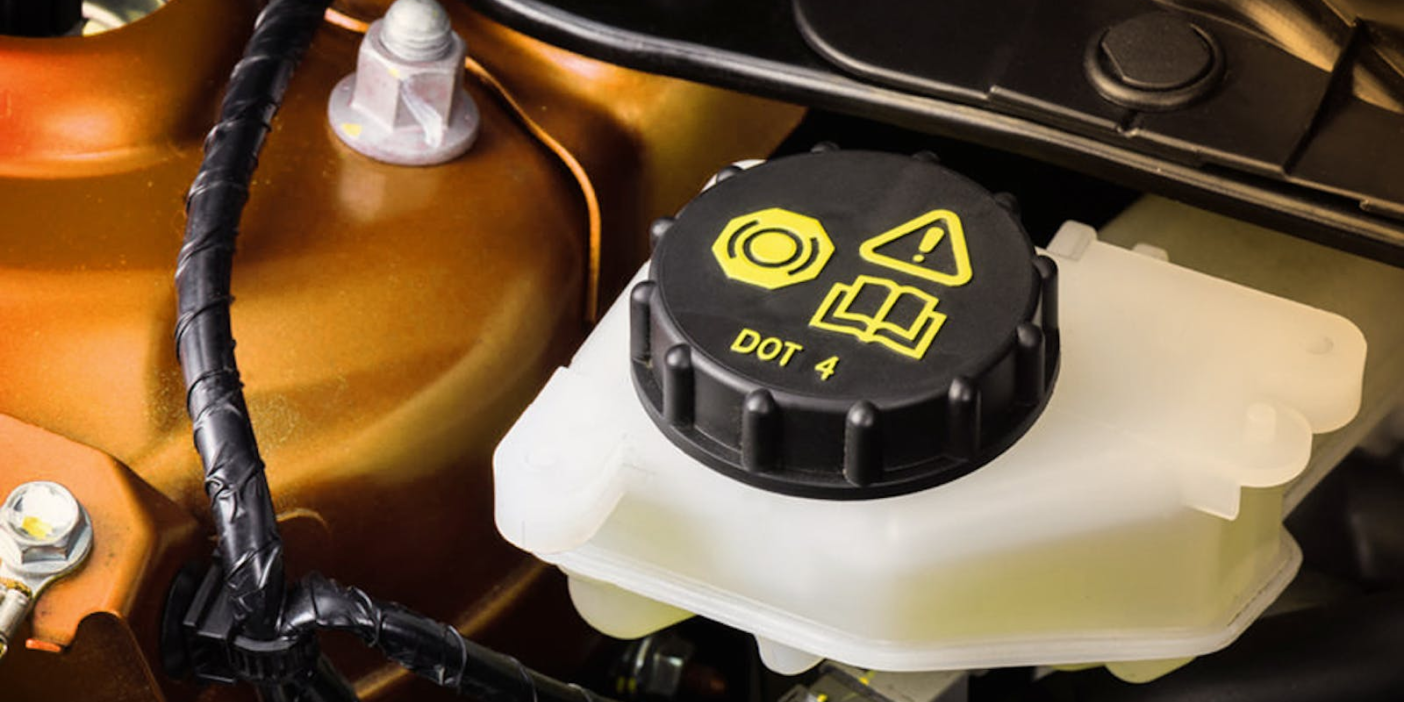 O Ddi O Ddh OW Et ZG Iy Mi00 OD Jh L Tk2 M2 Mt ODA2 YW Fl NWE2 OWI3 brake fluid leak fb